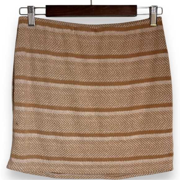 Luca + Grae NWT Bodycon Lined Lg Elastic Waist Woven Nude/Tan Stripe Mini Skirt - Picture 3 of 16